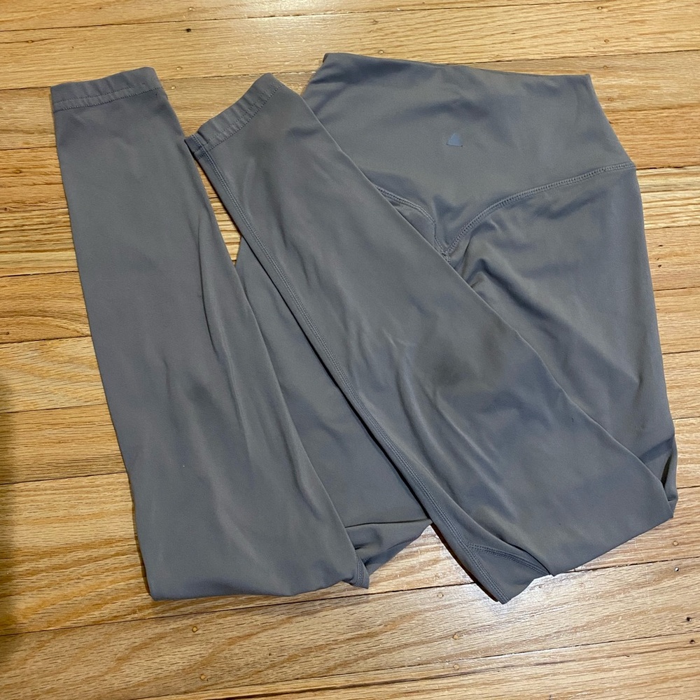 Balance Athletica *Graphite* Ascend Leggings